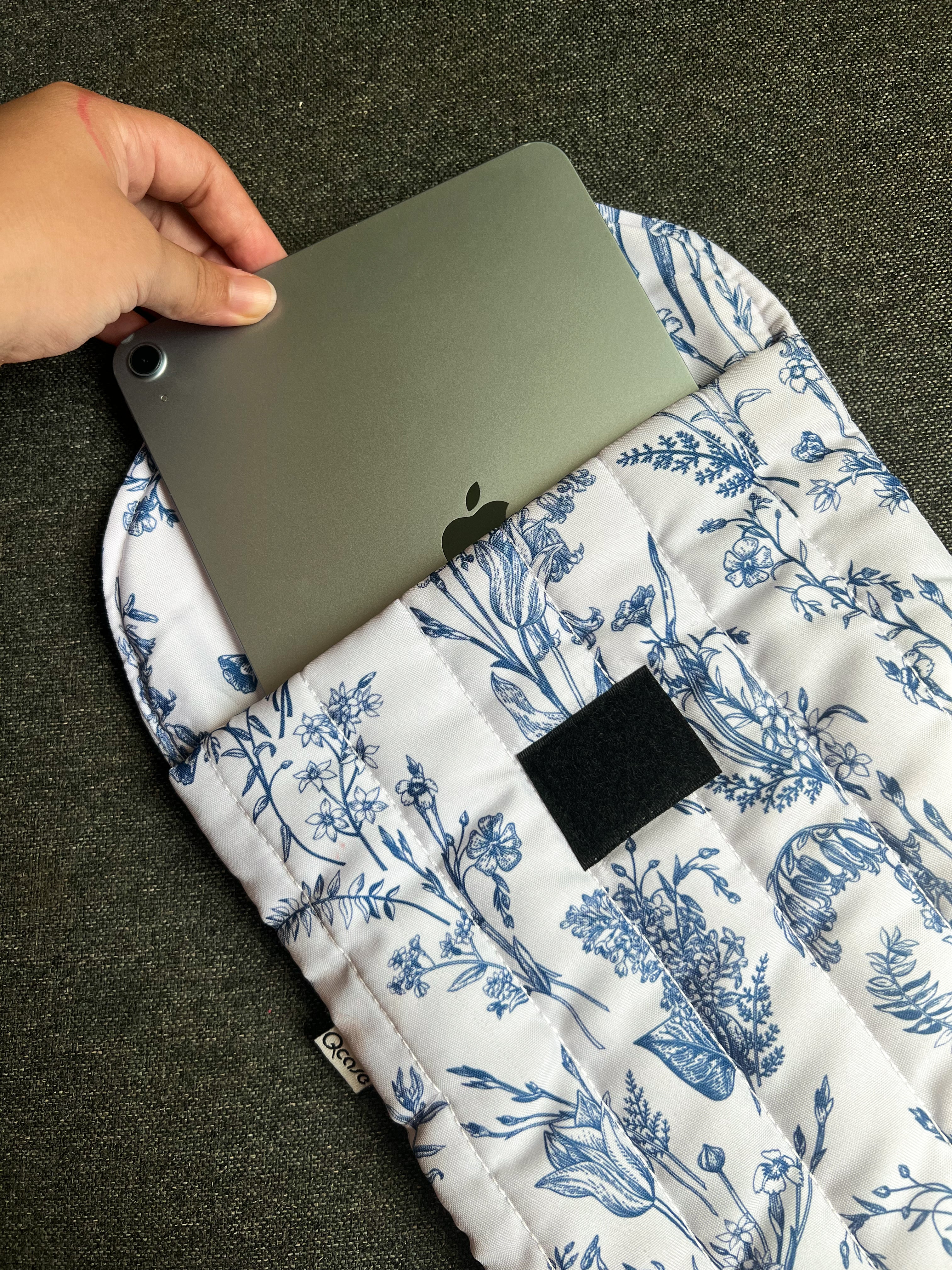 Vintage Blue Puffy Sleeve