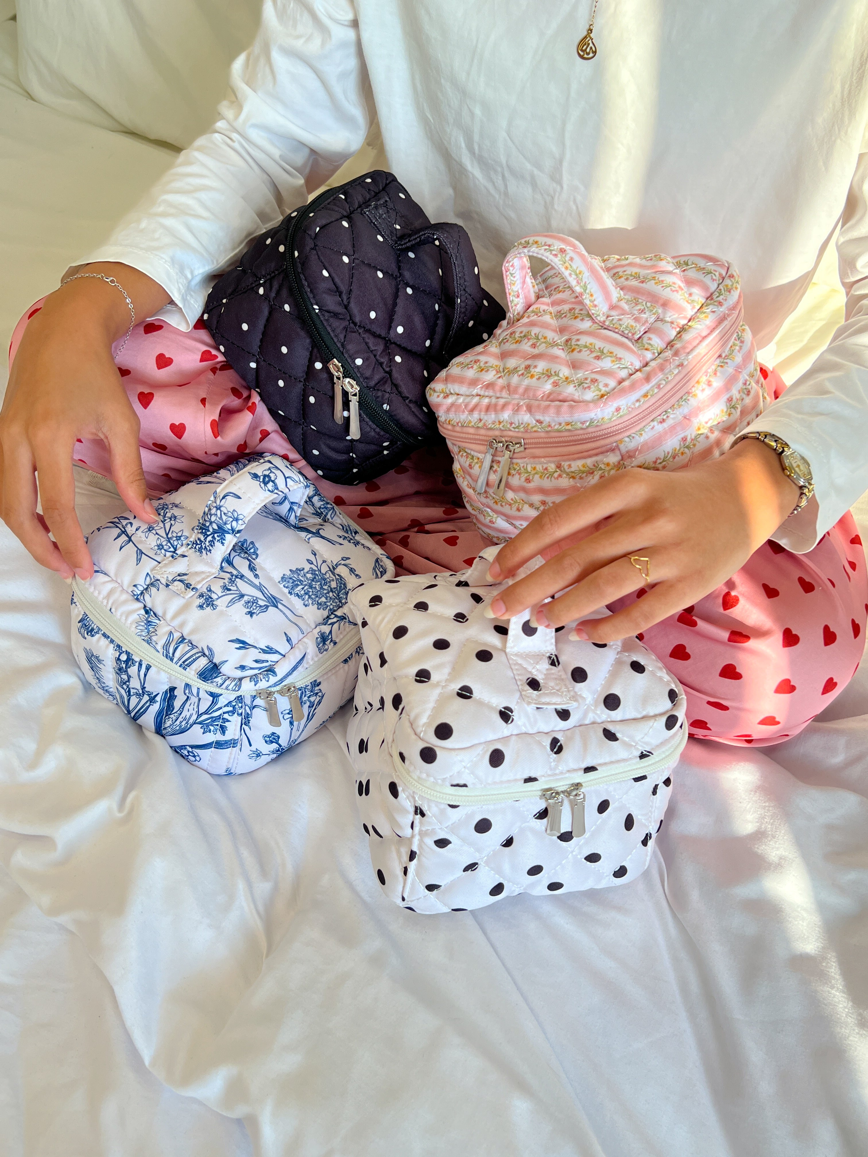 Classic Dots Boxy pouch