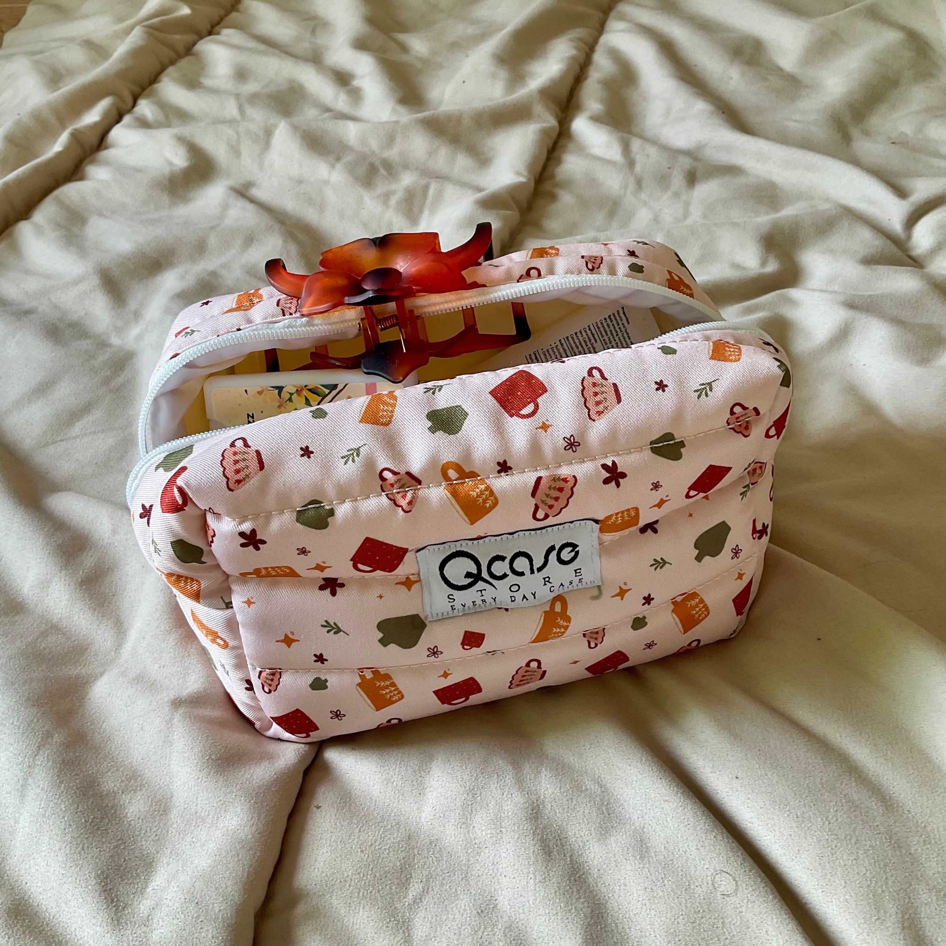 Endless Cups Pouch