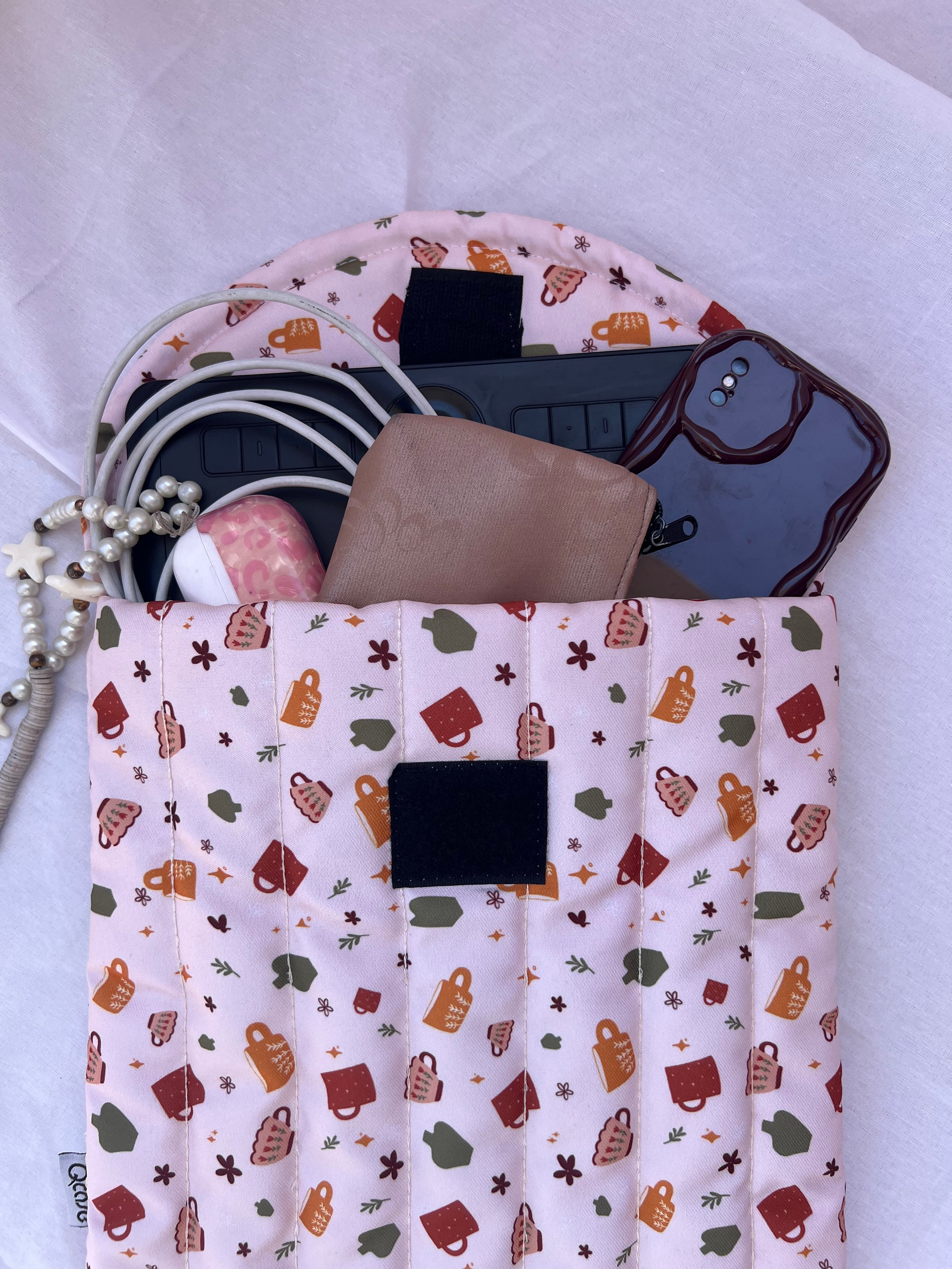 Endless Cups Puffy Sleeve