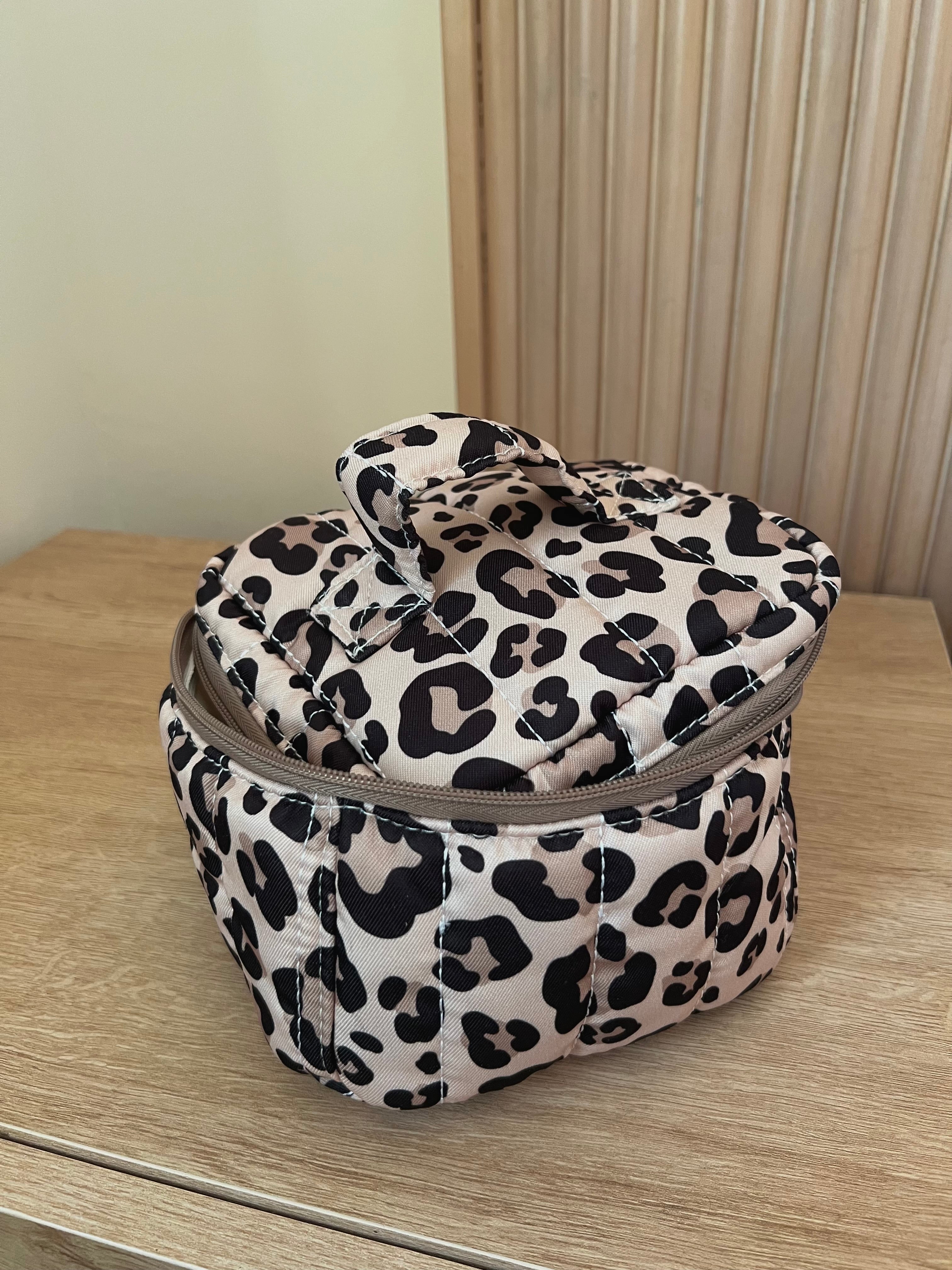 Leopard Boxy pouch