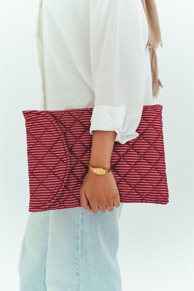 Red Striped Puffy Sleeve