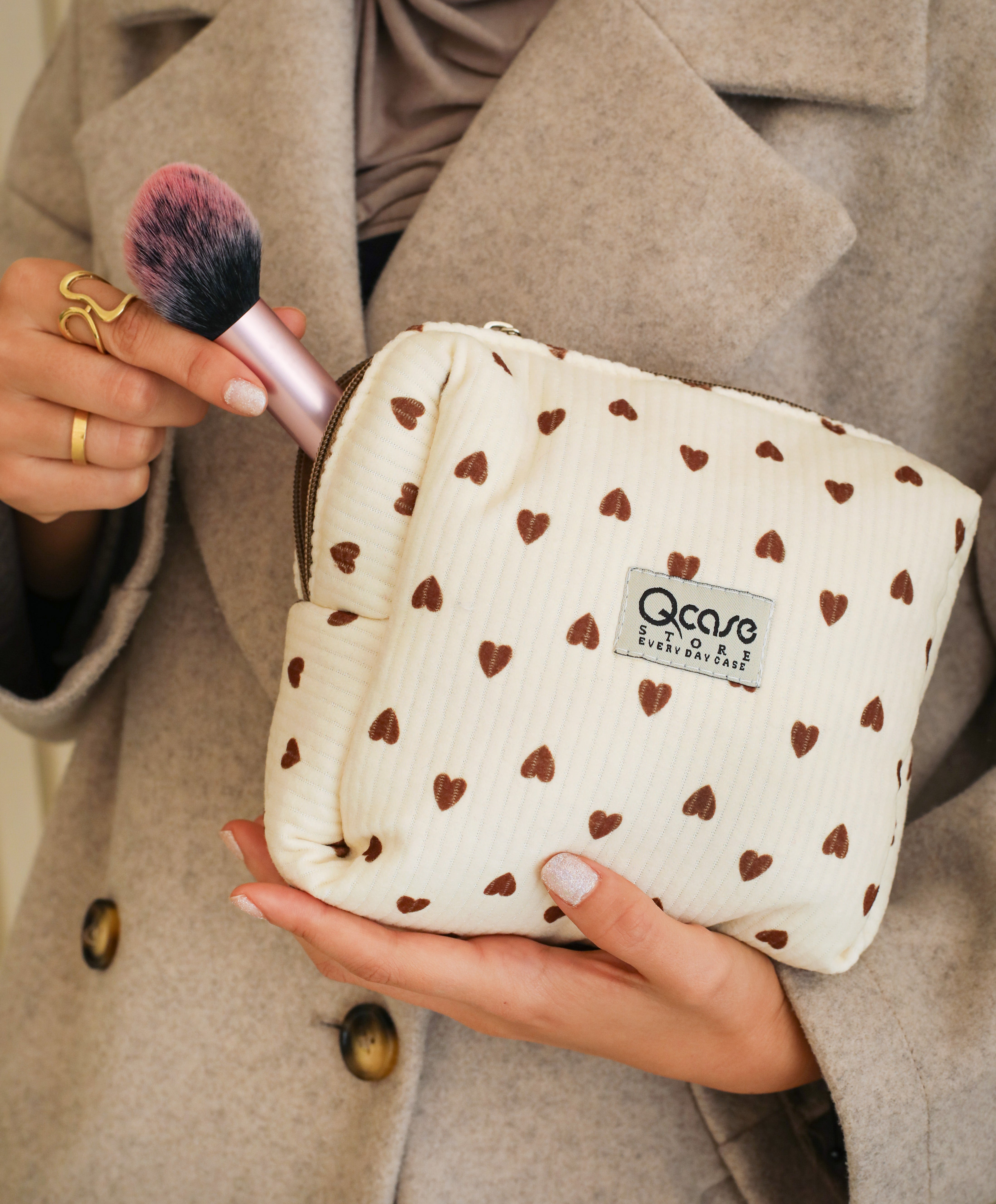 Mocha Love Pouch