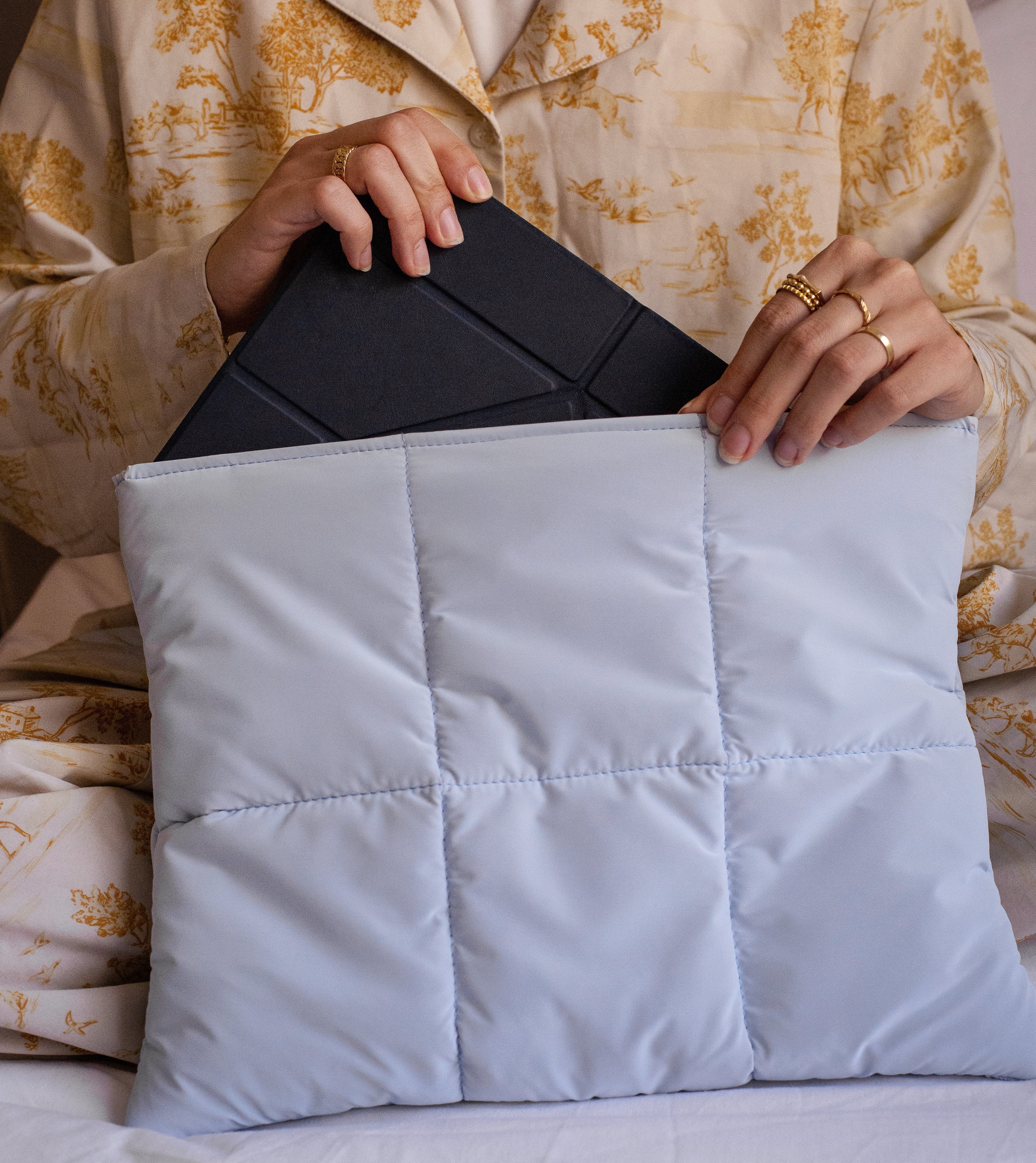 velvet laptop case