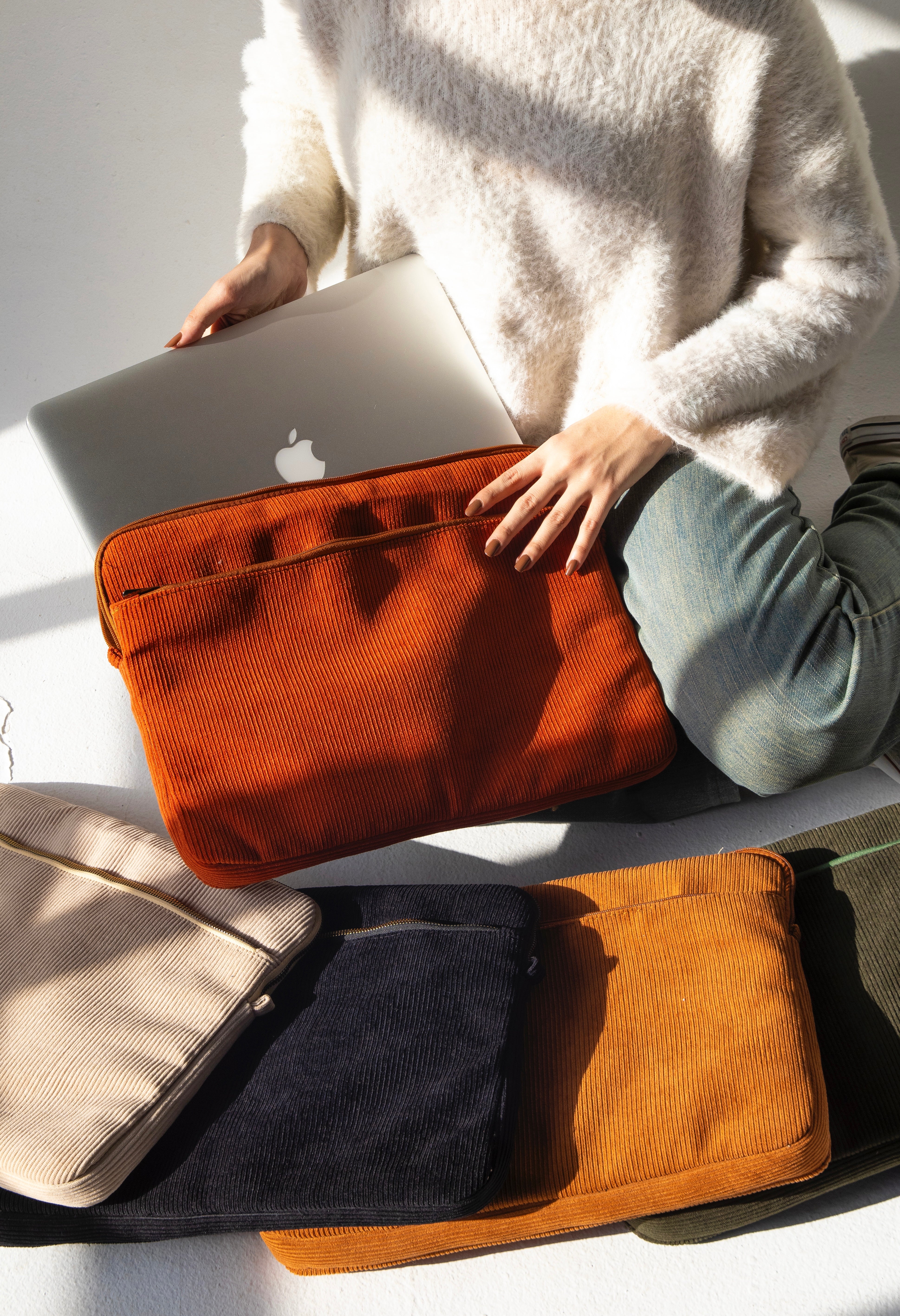 Velvet Laptop sleeve