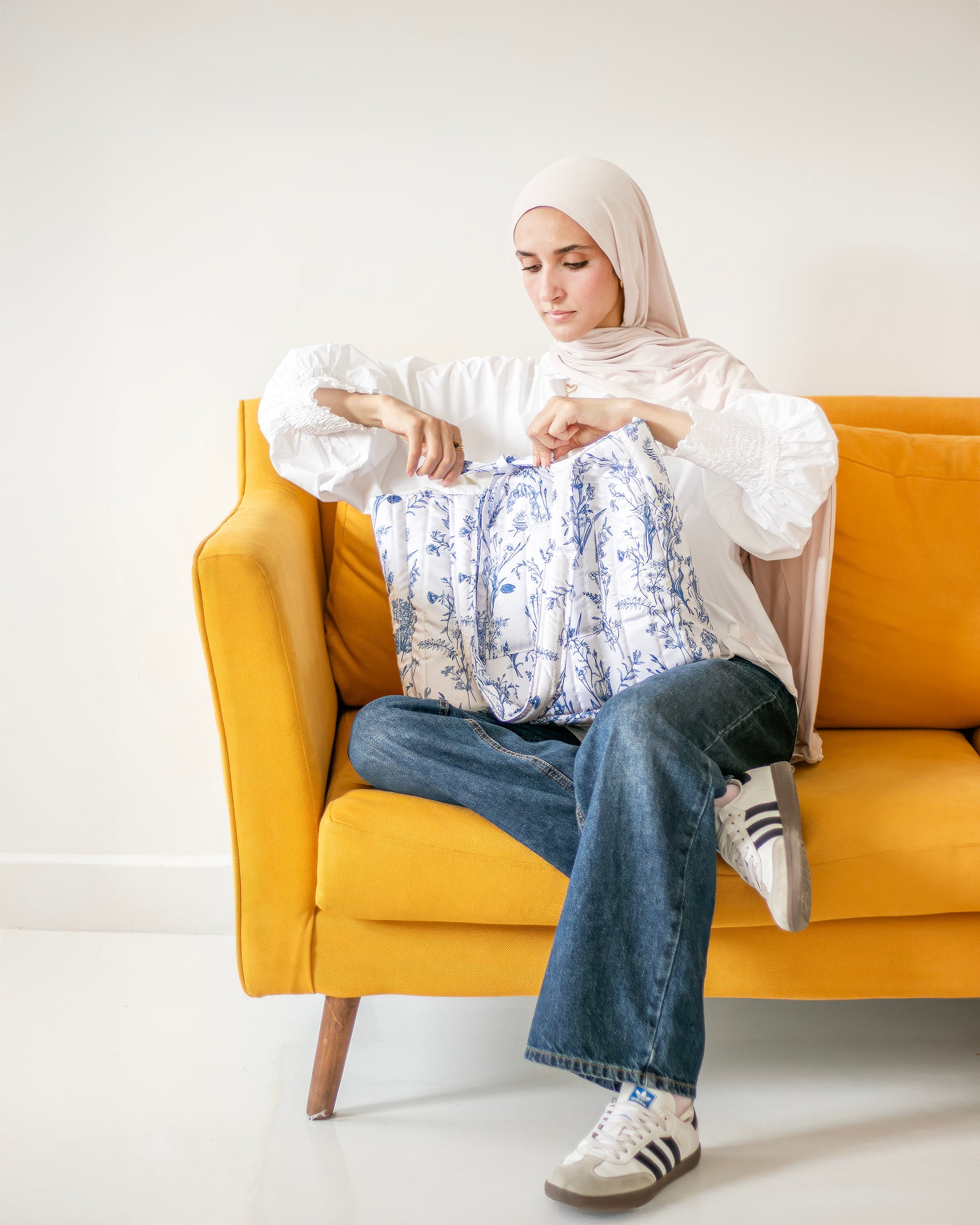 Puff Tote — Vintage Blue