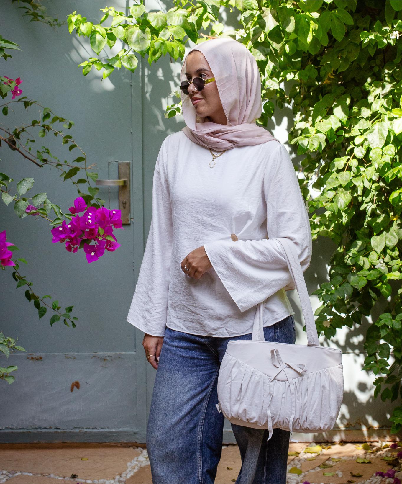 Ruffle Tote — Vanilla